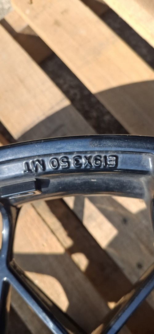 할리데이비슨 로드글라이드 순정 휠