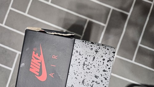 조던4 인더스트리얼블루